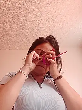 gabriela grace1 online show from February 2, 3:00 pm