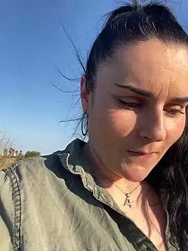 Alice Dan online show from March 24, 4:51 pm