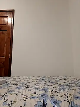 Snapshot of jade03_ chatting on February 13, 7:36 pm jade03 online show from February 13, 7:36 pm