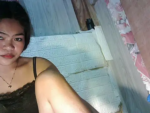 Snapshot of Sexyhotjove chatting on June 21, 12:33 pm Sexyhotjove online show from June 21, 12:33 pm