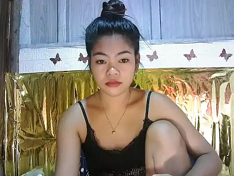 Snapshot of Sexyhotjove chatting on June 8, 8:42 pm Sexyhotjove online show from June 8, 8:42 pm