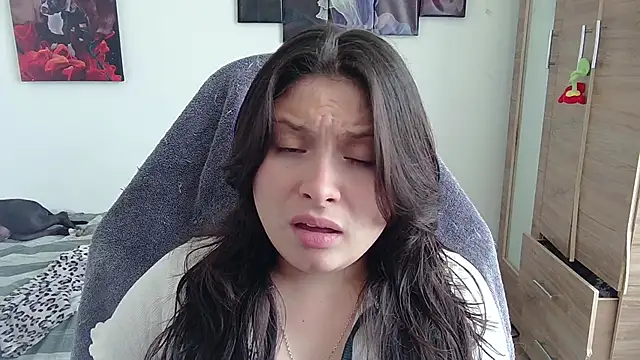 yessica gomez01 online show from April 23, 7:26 pm