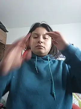 Snapshot of yessica_gomez01 chatting on July 23, 7:32 pm yessica gomez01 online show from July 23, 7:32 pm
