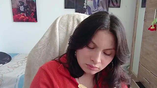 yessica gomez01 online show from May 5, 8:23 pm