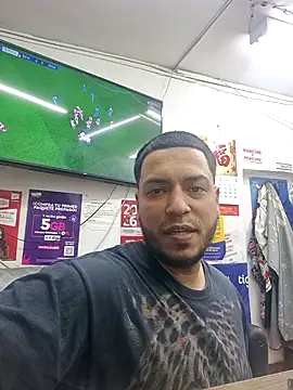 mago vive online show from February 17, 8:39 pm