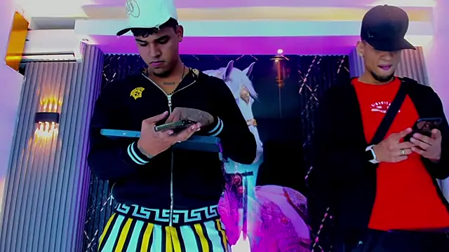 The Gods In Diamonds online show from January 13, 3:32 am