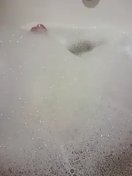 Snapshot of Masztisfiu2 chatting on January 19, 6:50 am Masztisfiu2 online show from January 19, 6:50 am