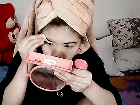 xxhotamizinggirl online show from March 6, 12:44 pm