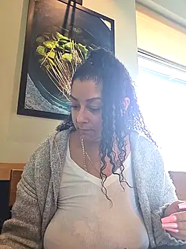 tastesosweet online show from April 22, 6:58 pm