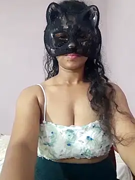 cutehotwife online show from April 1, 3:52 am