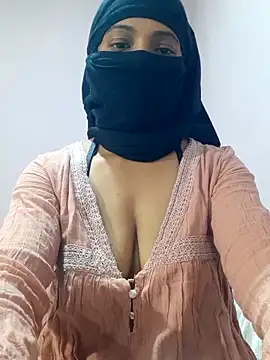 cutehotwife online show from March 3, 4:52 am