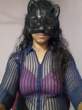 cutehotwife online show from March 4, 7:10 pm