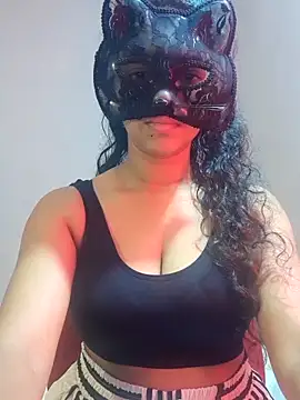 cutehotwife online show from April 12, 2:15 am