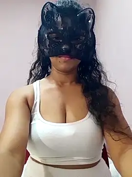 cutehotwife online show from March 29, 5:20 am