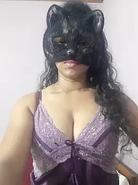 cutehotwife online show from March 24, 5:13 pm