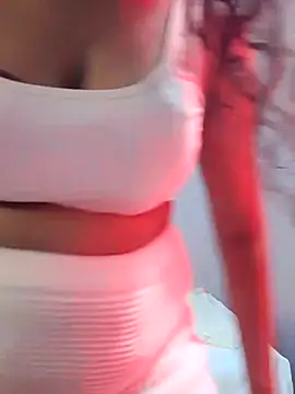 cutehotwife online show from April 30, 8:43 am