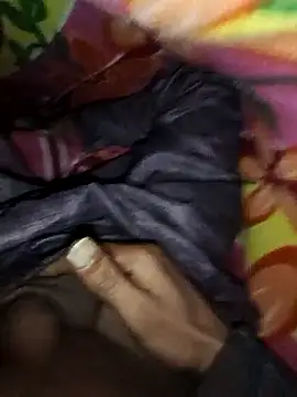 Snapshot of kulwantj chatting on January 14, 7:34 am kulwantj online show from January 14, 7:34 am