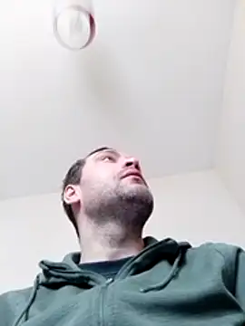 pacakiraly21 online show from February 1, 1:31 pm