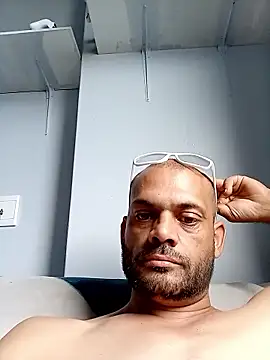 someone2lookAT online show from January 12, 2:13 pm