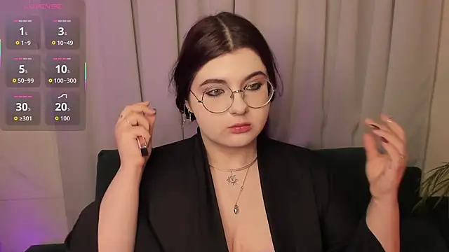 Siena aa online show from February 19, 8:39 pm