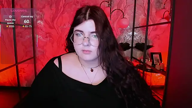 Siena aa online show from April 4, 9:43 pm