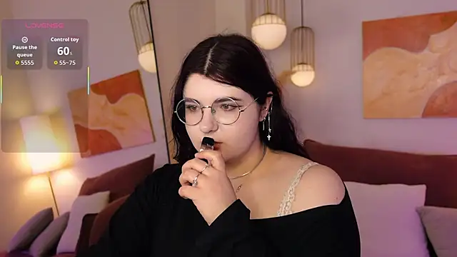 Siena aa online show from April 2, 8:48 pm