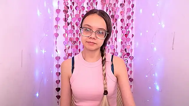 LolliStrawberry online show from March 15, 1:23 am