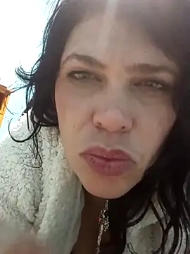 gaellymurlockx18 online show from February 22, 9:44 am