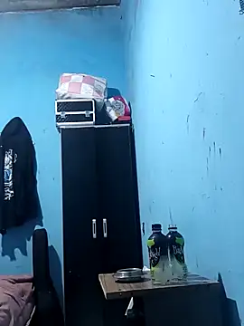 gaellymurlockx18 online show from February 6, 5:03 am