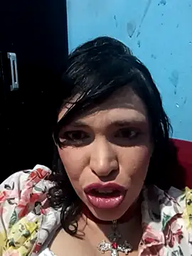 gaellymurlockx18 online show from February 26, 5:18 am