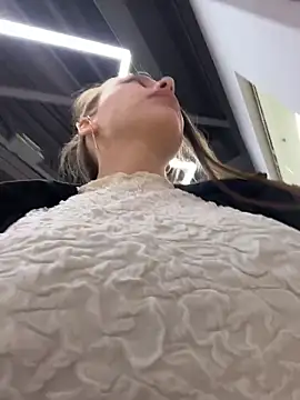 LeiaMood online show from April 13, 5:55 am