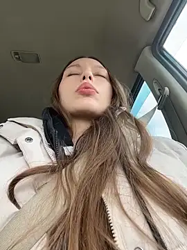 LeiaMood online show from March 7, 4:52 am