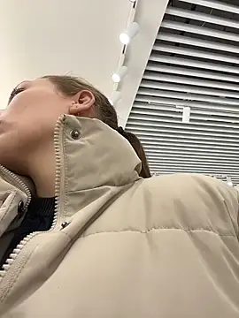 LeiaMood online show from February 12, 4:56 am