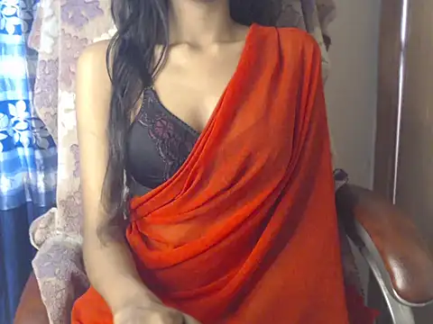 Velvet Queen  online show from January 11, 6:31 am