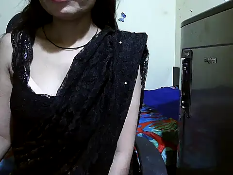 Shivani-Gupta online show from April 3, 5:30 pm