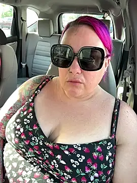 theUnihorniest online show from June 4, 10:36 pm