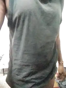 Snapshot of Mafiya0102 chatting on February 7, 12:57 pm Mafiya0102 online show from February 7, 12:57 pm