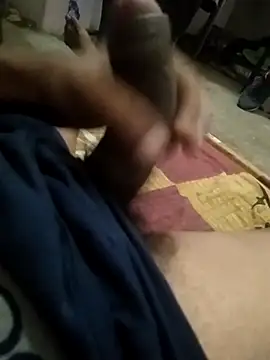 Snapshot of Mafiya0102 chatting on February 12, 8:58 am Mafiya0102 online show from February 12, 8:58 am