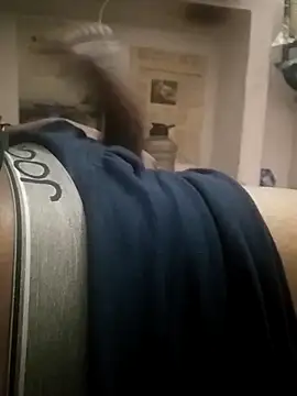 Snapshot of Mafiya0102 chatting on February 13, 3:39 am Mafiya0102 online show from February 13, 3:39 am