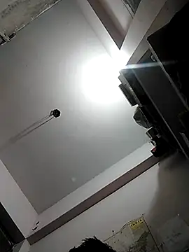 Snapshot of Mafiya0102 chatting on February 5, 2:07 am Mafiya0102 online show from February 5, 2:07 am