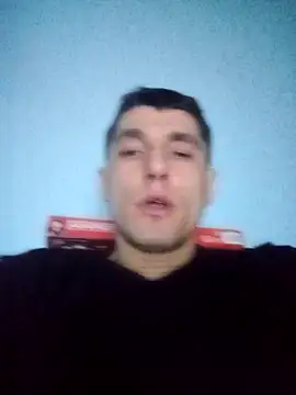 Snapshot of polonezisze chatting on February 11, 2:33 am polonezisze online show from February 11, 2:33 am