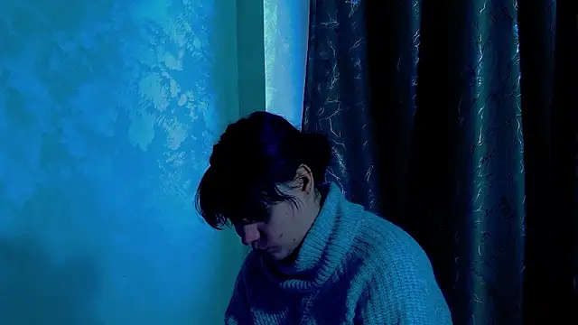 Snapshot of MaddyAllure chatting on February 5, 7:26 am MaddyAllure online show from February 5, 7:26 am