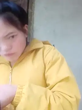 Snapshot of jjennyyy chatting on January 17, 2:15 am jjennyyy online show from January 17, 2:15 am