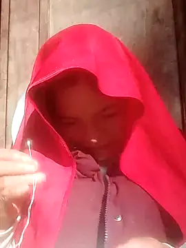 Snapshot of jjennyyy chatting on February 5, 8:10 am jjennyyy online show from February 5, 8:10 am