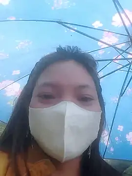 jjennyyy online show from May 6, 1:31 am