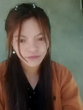 Snapshot of jjennyyy chatting on February 16, 8:13 am jjennyyy online show from February 16, 8:13 am