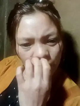 Snapshot of jjennyyy chatting on February 15, 3:22 pm jjennyyy online show from February 15, 3:22 pm