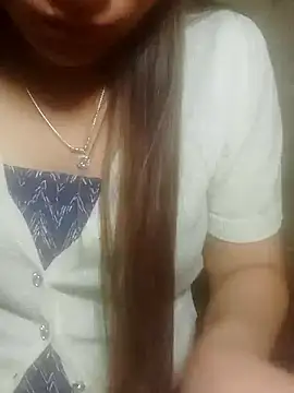 jjennyyy online show from April 20, 1:03 pm