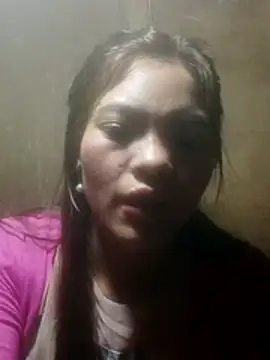 Snapshot of jjennyyy chatting on February 25, 4:01 am jjennyyy online show from February 25, 4:01 am