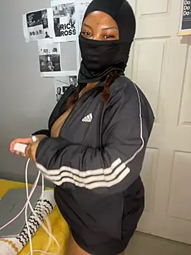 lil badForYou online show from April 18, 6:10 pm